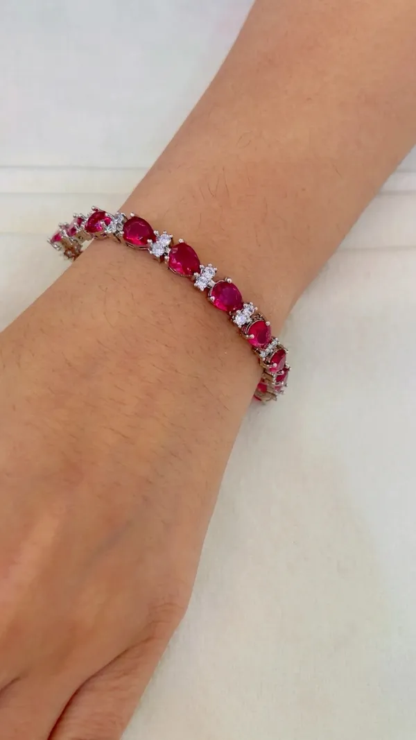 Silver-Tone_Red_Stone_Teardrop_Bracelet_for_Women