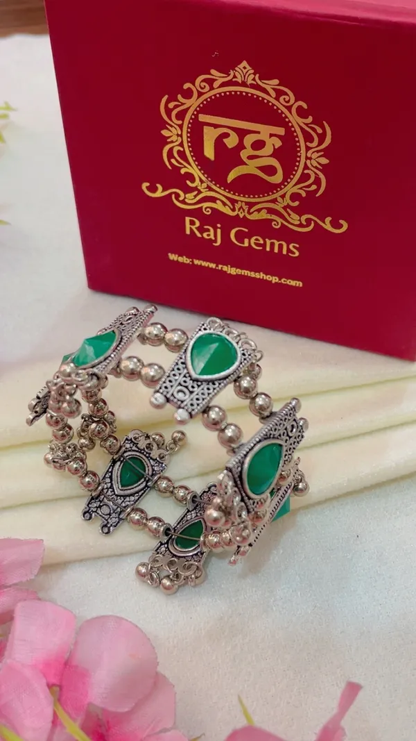 Green_Oxidised_Metal_Link_Bracelet_for_Women