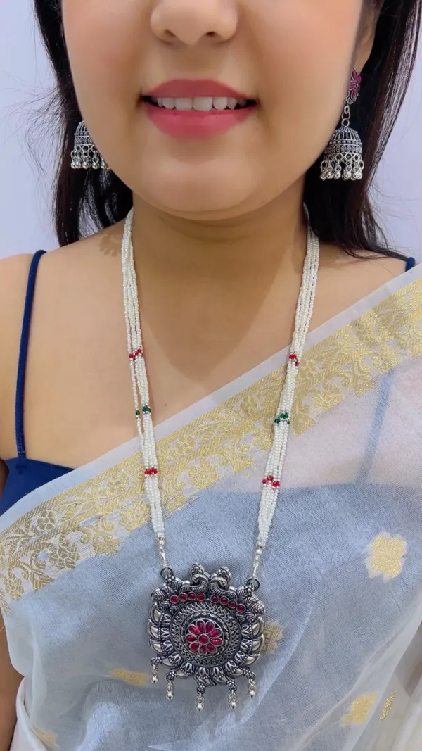 Silver_Oxidized_Pearl_Beaded_Necklace_Set_for_Women