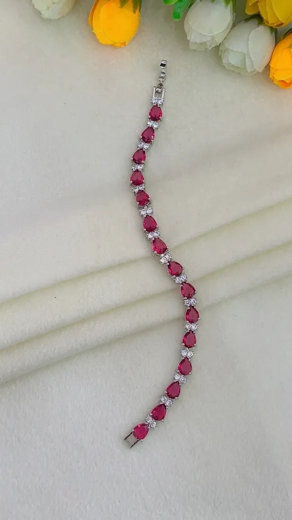 Silver-Tone_Red_Stone_Teardrop_Bracelet_for_Women