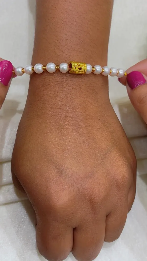 White_Pearl_Beaded_Rakhi_Set_For_Brothers