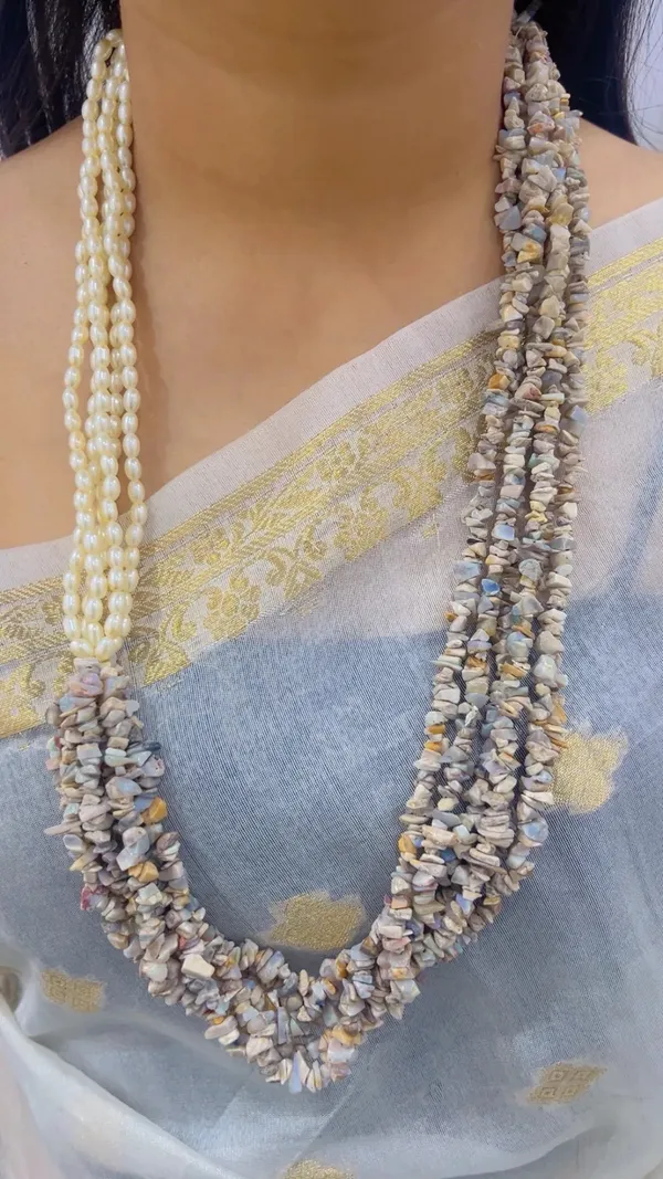 Multicolor_Beaded_Layered_Necklace_Set_for_Women
