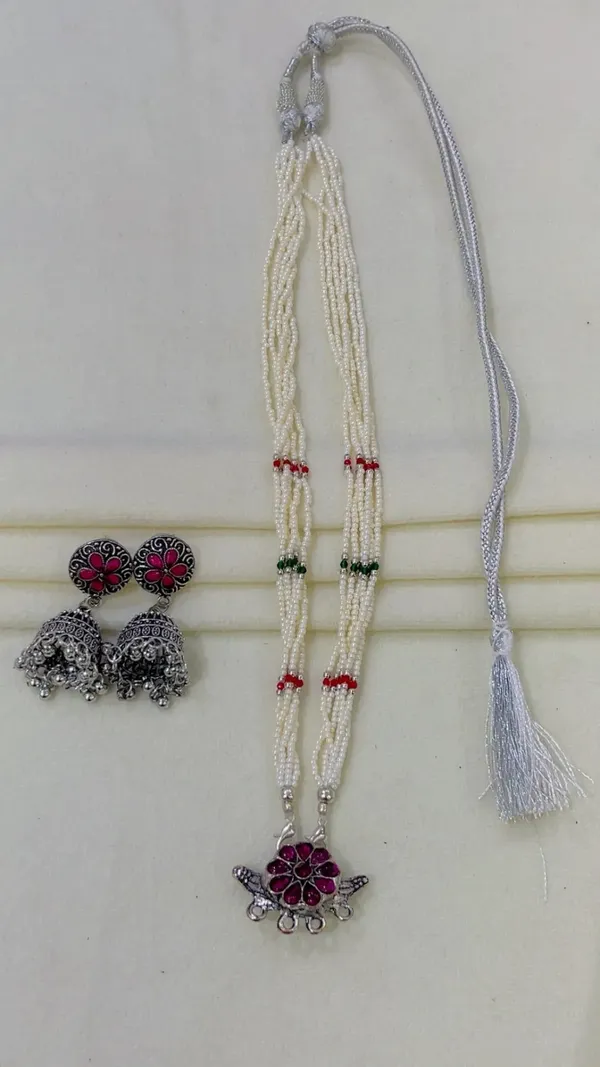 Silver_Pearl_Beaded_Necklace_And_Jhumka_Earrings_Set_For_Women