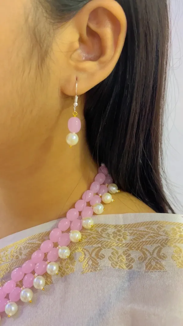 Pink_Beaded_Pearl_Necklace_Set_With_Earrings_for_Women
