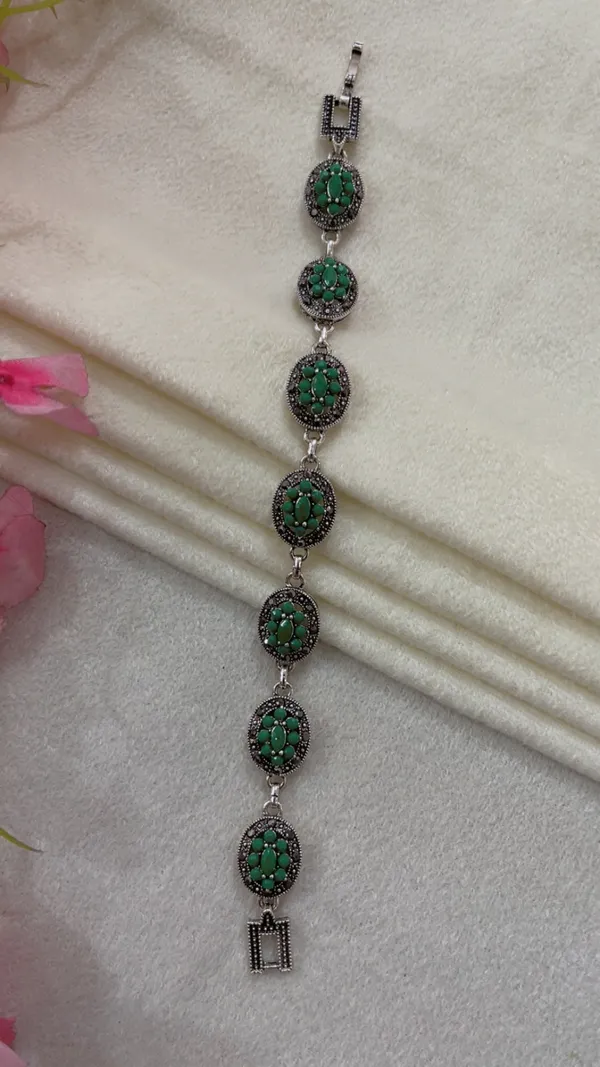 Silver-Tone_Green_Stone_Link_Bracelet_for_Women