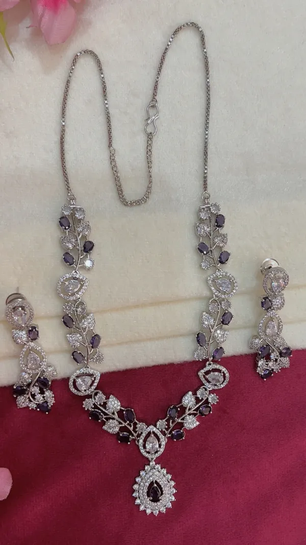 Purple_Stone_Necklace_Set_For_Women