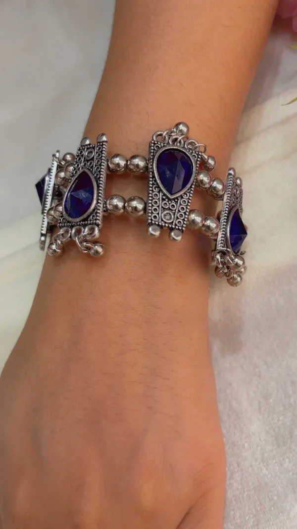 Silver_Tone_Blue_Stone_Cuff_Bracelet_for_Women