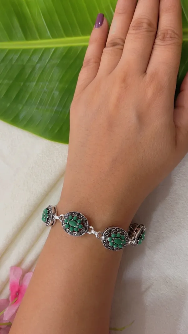 Silver-Tone_Green_Stone_Link_Bracelet_for_Women