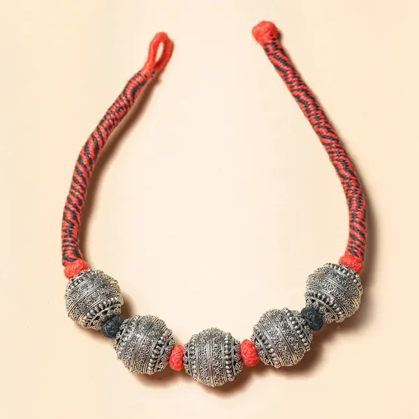 Oxidized_Silver_Tone_Beaded_Necklace_for_Women