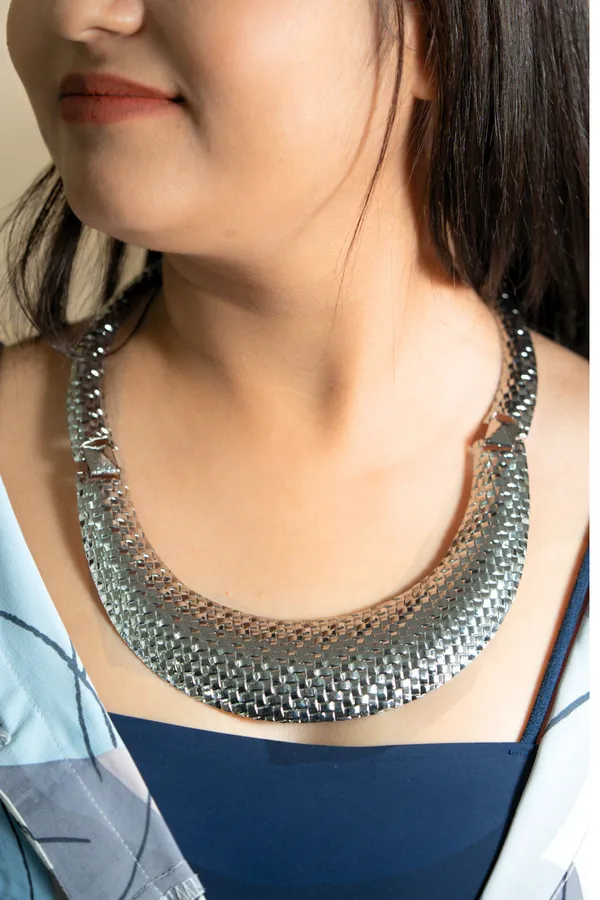 Silver_Tone_Statement_Necklace_for_Women