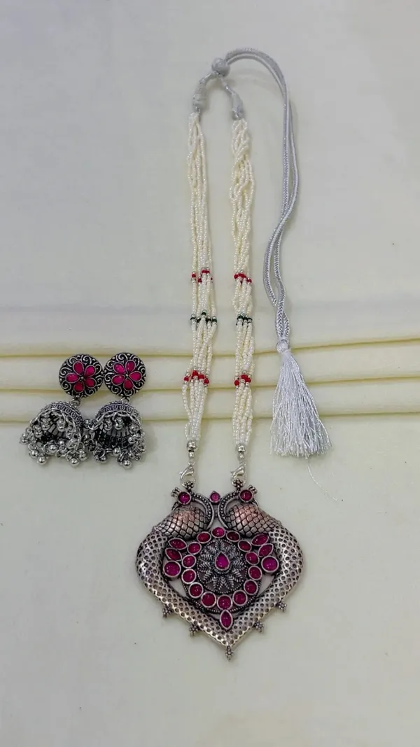 Silver_Oxidized_Pearl_Beaded_Necklace_Set_for_Women