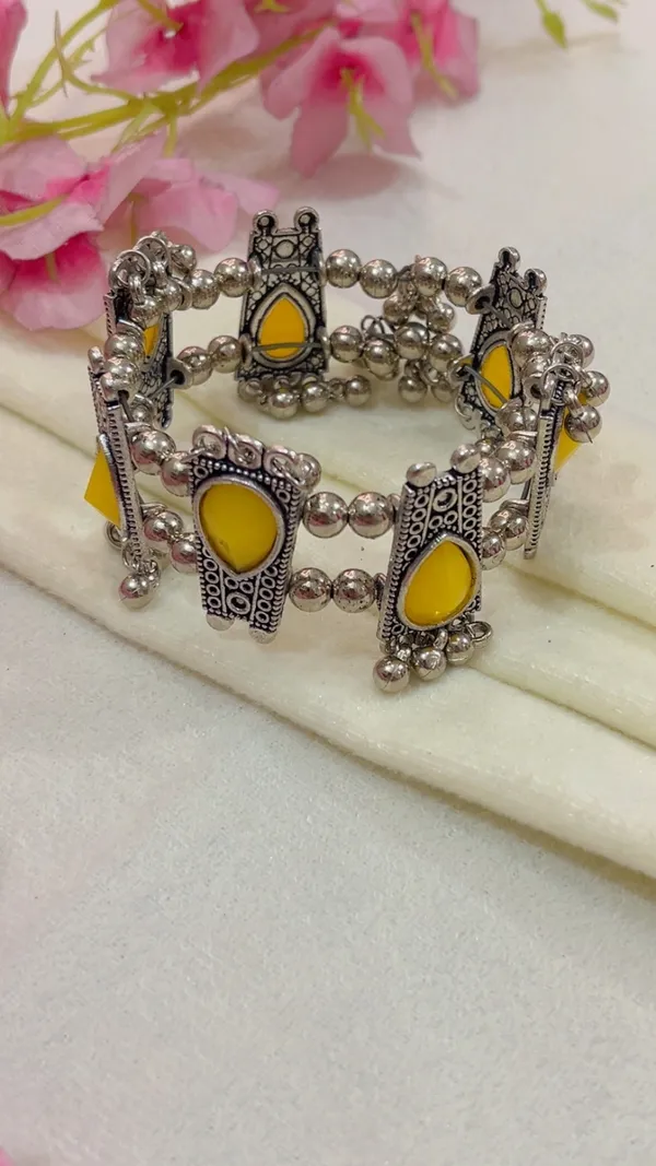 Silver_Oxidised_Beaded_Bracelet_For_Women