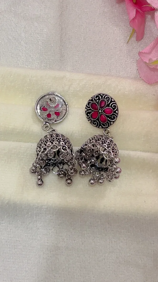 Silver_Oxidised_Floral_Jhumka_Earrings_for_Women