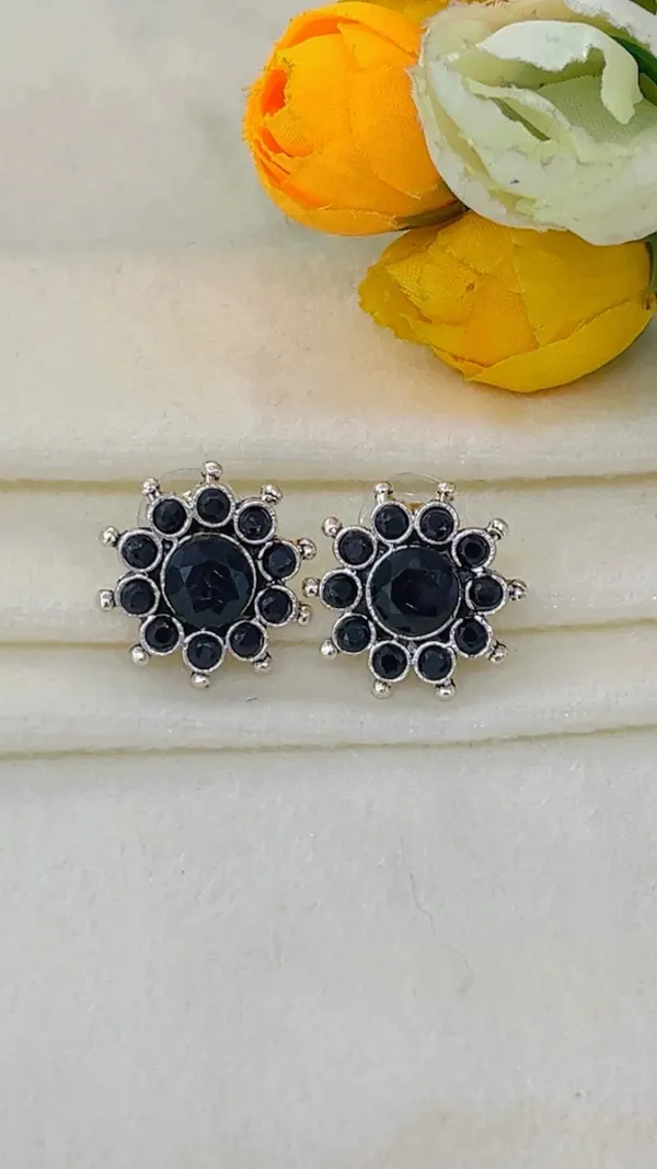 Black_Floral_Stud_Earrings_for_Women