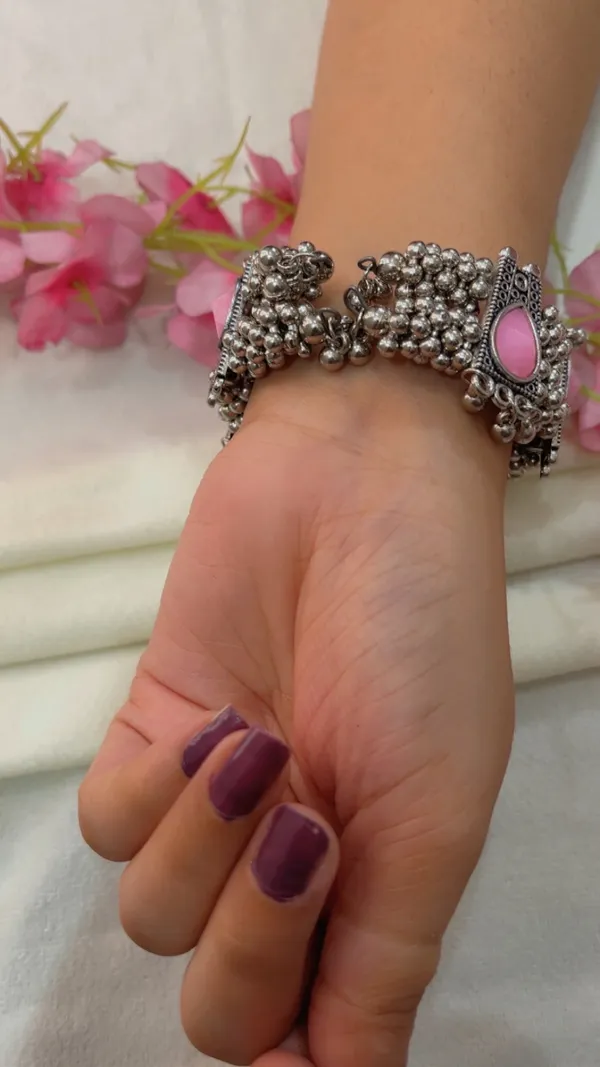 Silver_Tone_Oxidised_Pink_Stone_Anklet_For_Women