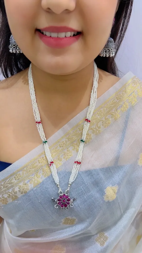 Silver_Pearl_Beaded_Necklace_And_Jhumka_Earrings_Set_For_Women