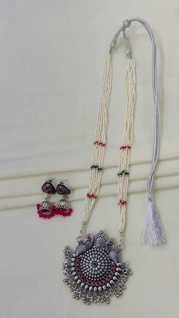 Silver-Tone_Beaded_Oxidized_Necklace_Set_for_Women