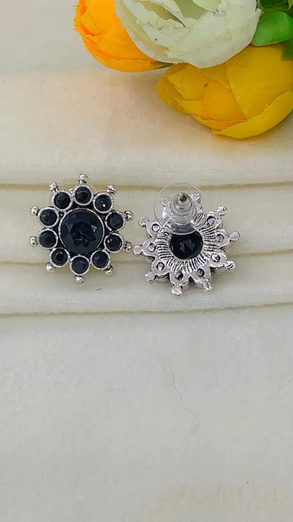 Black_Floral_Stud_Earrings_for_Women