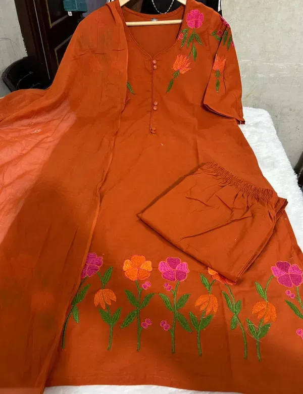 Cotton_Handloom_Kurti_Pant_With_Dupta