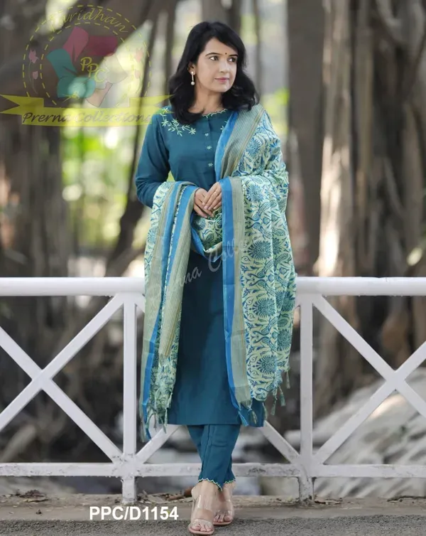 Cotton_Till_Blue_Zikzak_Emb