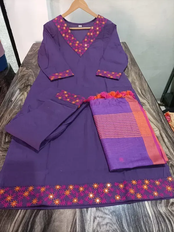 Purple_Cotton_Embroidered_Kurti_Set_For_Women