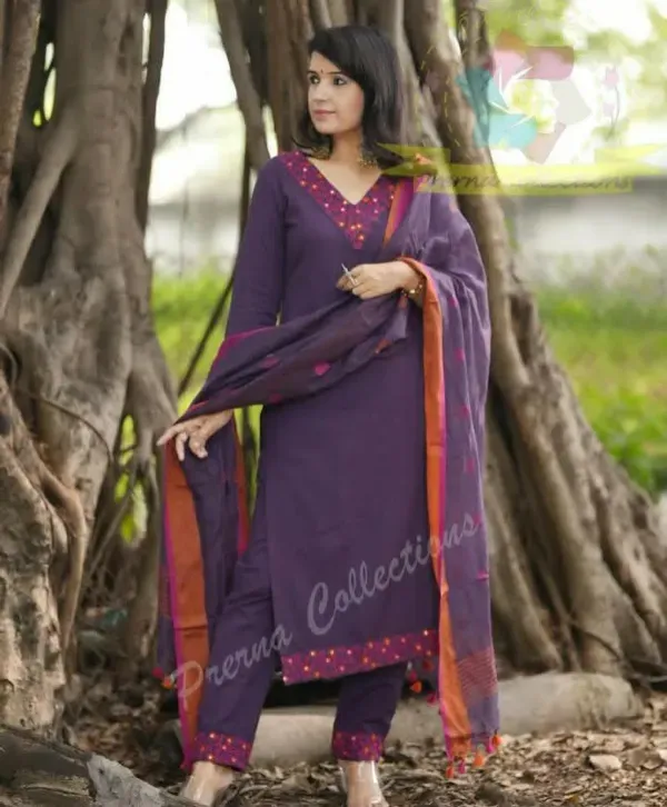 Purple_Cotton_Embroidered_Kurti_Set_For_Women