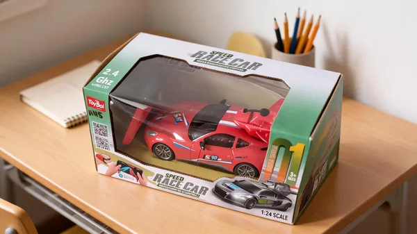 Red_Remote-Controlled_Racing_Car_Toy