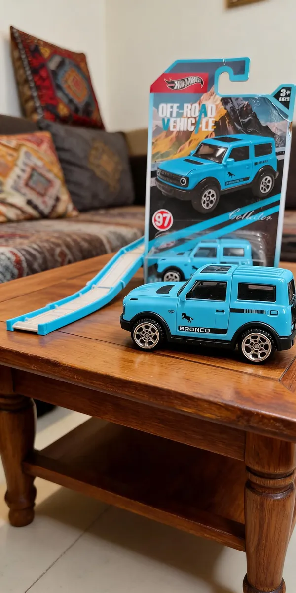 Hot_Wheels_Blue_Bronco_Off-Road_Toy_Vehicle