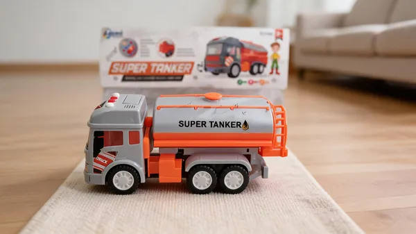 Red_Super_Tanker_Toy_Truck