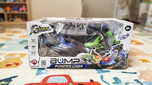 Bumper_Cars_Toy_Vehicle_Set
