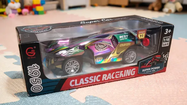 Black_Classic_Racing_Toy_Car
