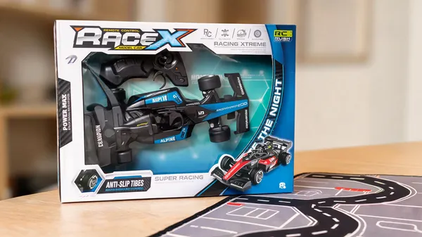 Remote_Control_Racing_Xtreme_Model_Car