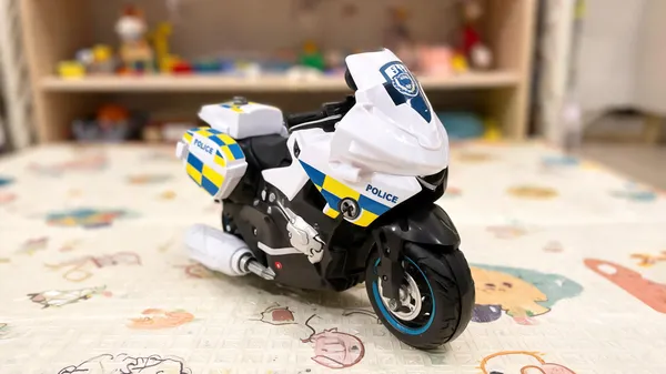 White_And_Blue_Police_Motorcycle_Toy