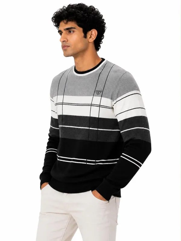 Grey_Black_Wool_&_Cotton_Sweater_For_Men