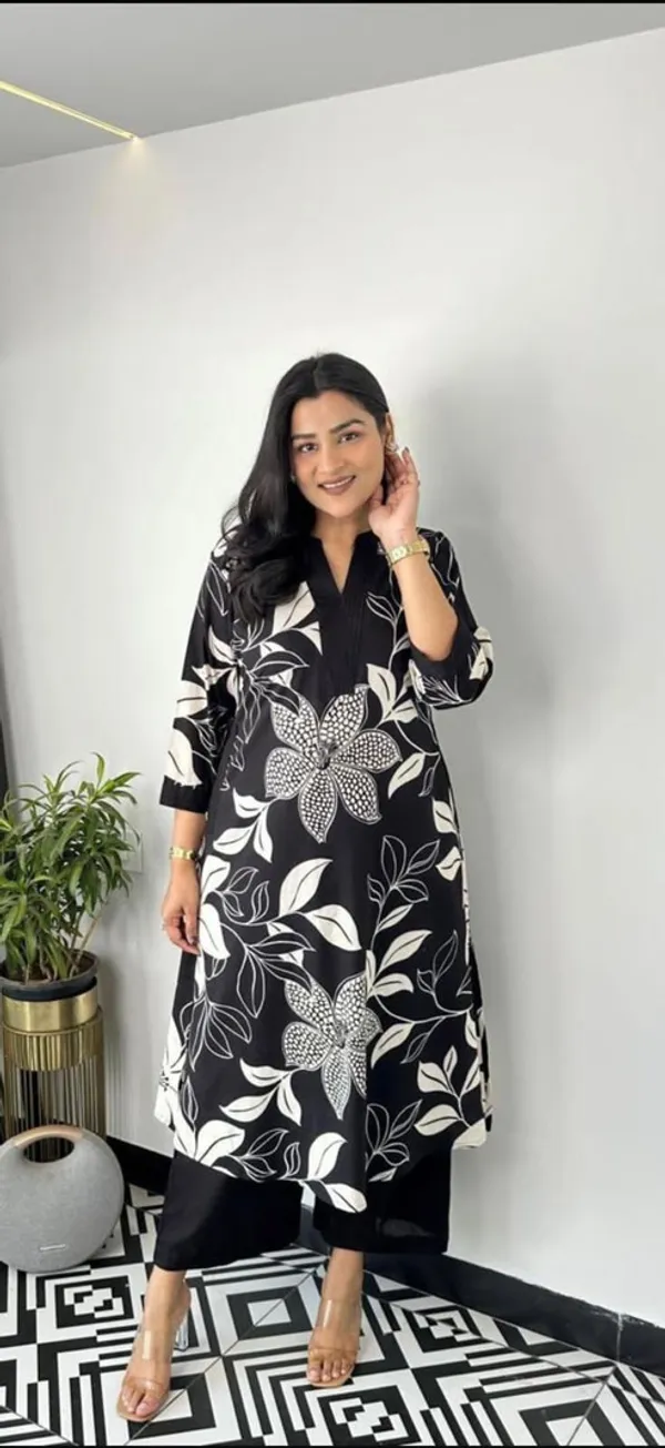 Shivwax_Women_Cotton_Blend_Kurta_Pant_Set