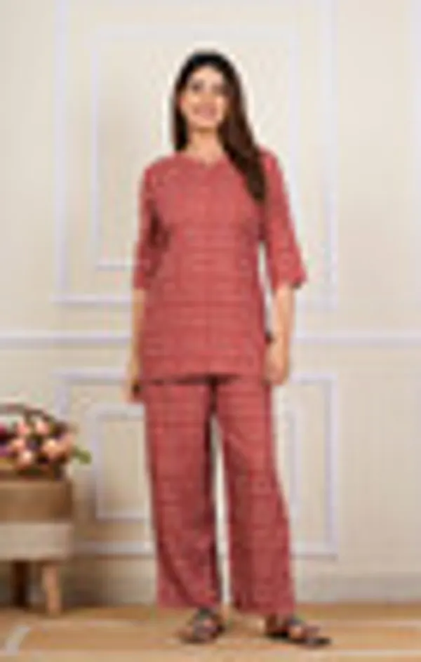 Tuhinzifab_Women_Night_Suit_Set_Black_Printed