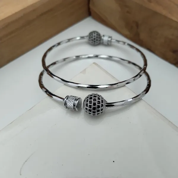 Silver_Tone_Textured_Open_Cuff_Bracelet_For_Women