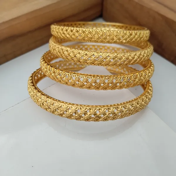 Gold_Tone_Filigree_Bangles_Set_For_Women