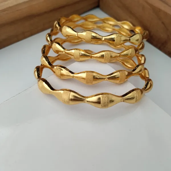 Gold-Tone_Textured_Bangles_Set_For_Women