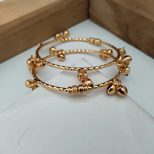 Gold_Tone_Charm_Bracelet_For_Women