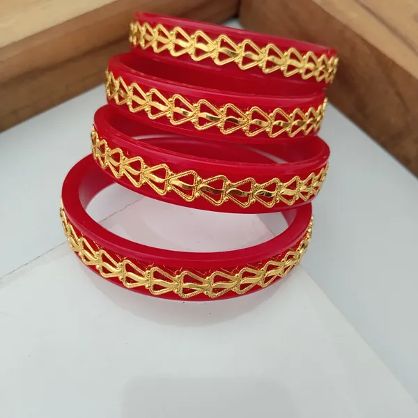 Red_Gold_Tone_Decorative_Bangles_Set_For_Women