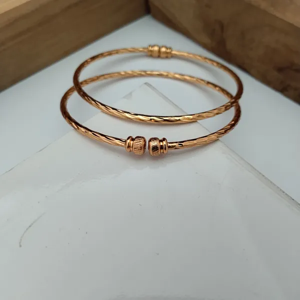 Gold_Tone_Twisted_Bangle_Bracelet_Set_For_Women