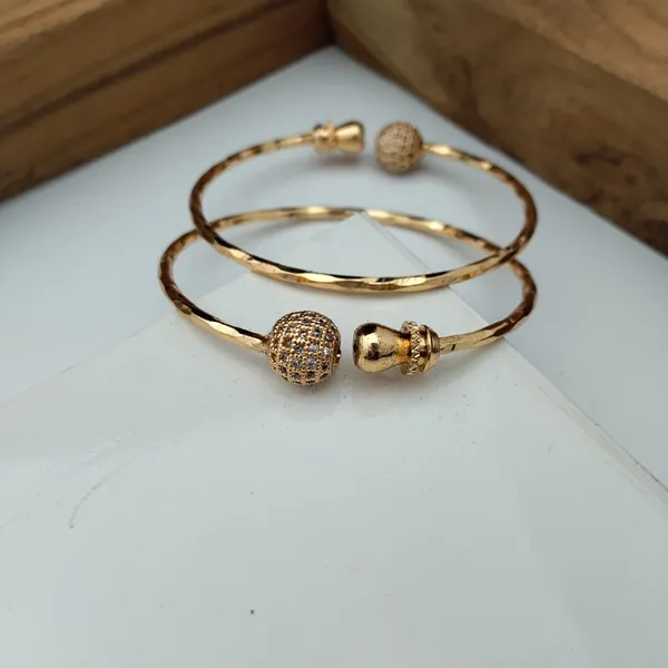 Gold-Tone_Embellished_Cuff_Bracelet_For_Women