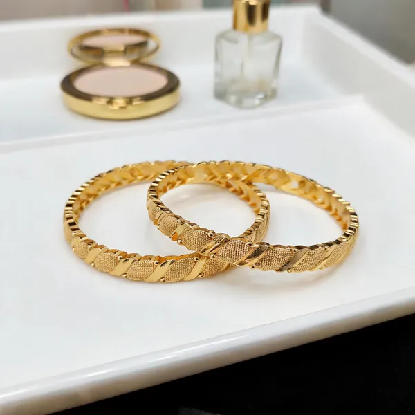 Gold_Tone_Textured_Bangle_Set_For_Women