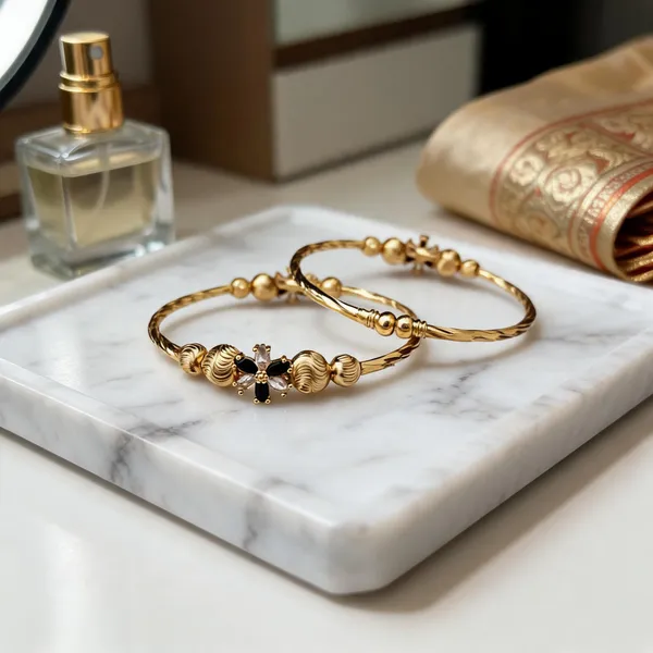 Gold_Tone_Floral_Bracelet_For_Women
