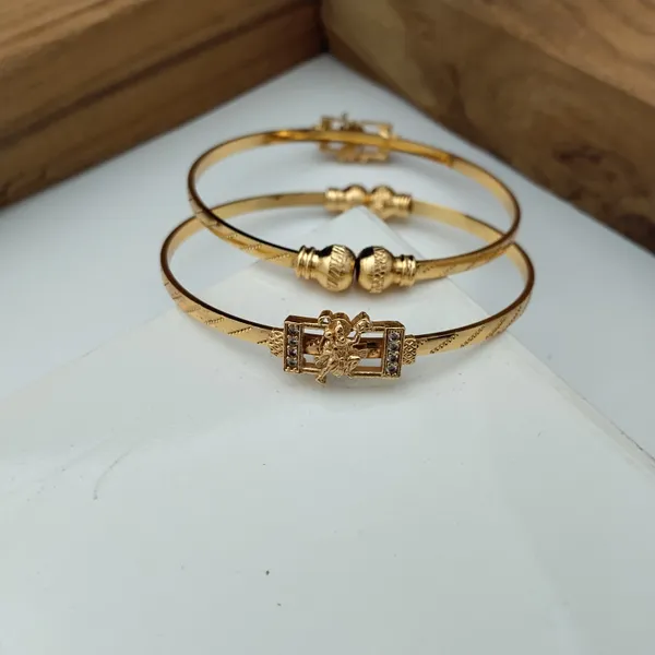 Gold_Tone_Embellished_Bracelet_For_Women