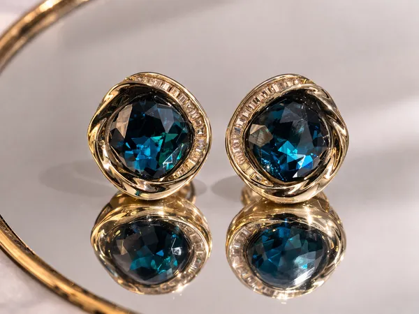 Gold_Stainless_Steel_Teal_Crystal_Stud_Earrings_For_Women