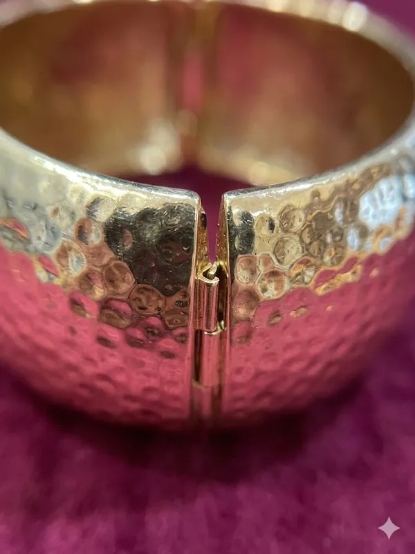 Gold_Stainless_Steel_Hammered_Statement_Cuff_Bangle_For_Women