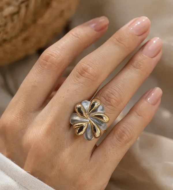Gold_Stainless_Steel_Dual_Tone_Sculpted_Petal_Statement_Ring_For_Women