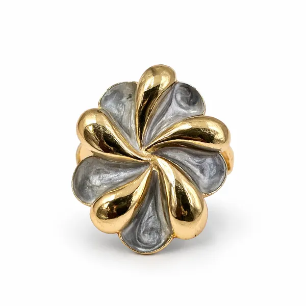 Gold_Stainless_Steel_Dual_Tone_Sculpted_Petal_Statement_Ring_For_Women